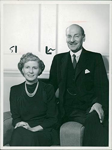 Earl Attlee ve eşi Teresa Ahern'in eski fotoğrafı.