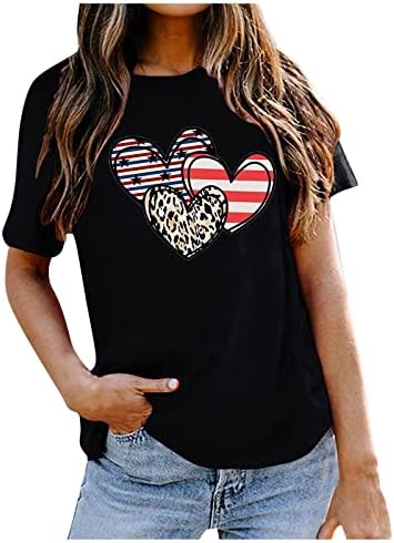 Kadın sevgililer Günü T - Shirt Leopar Aşk Kalp Tees Kısa Kollu Sevimli Rahat Grafik Düzenli Fit Gömlek Tops